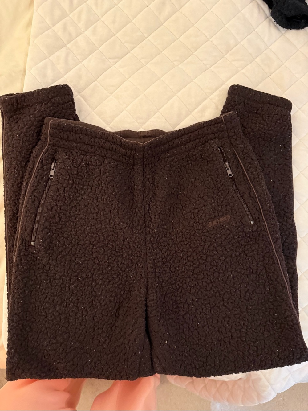 Skims Cozy Dark Brown Sherpa Zip-Pocket Pants
